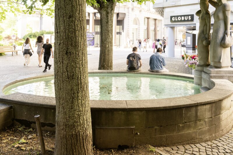 GLOBUS_BRUNNEN